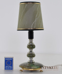 Mała lampa stołowa z abażurem w zielonych kolorach - vintage oświetlenie